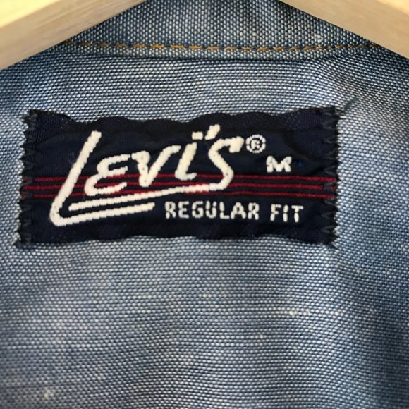 Vintage 70s LEVI'S Chambray Work Shirt button up size M - Picture 4 of 9